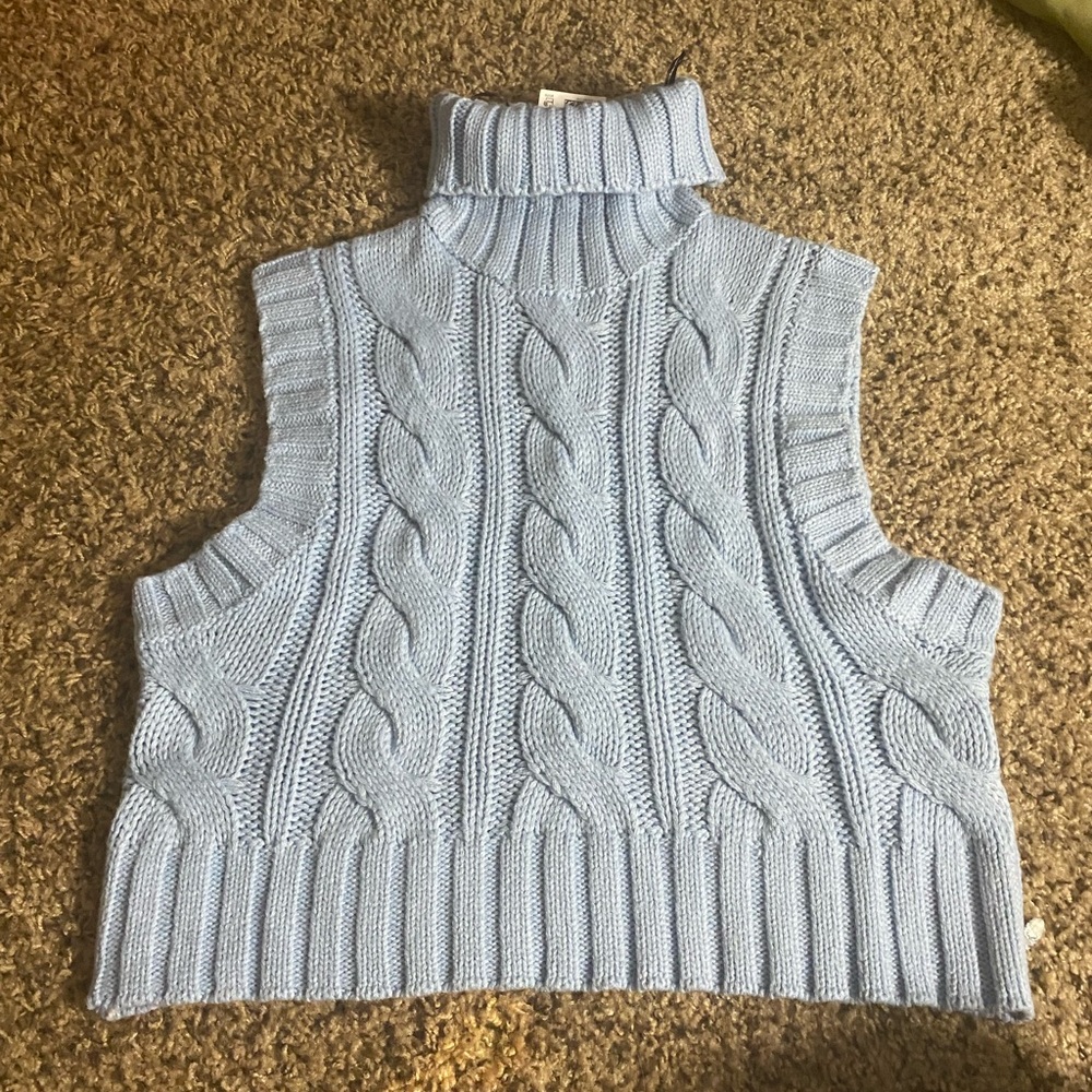 Turtleneck Sweater Vest